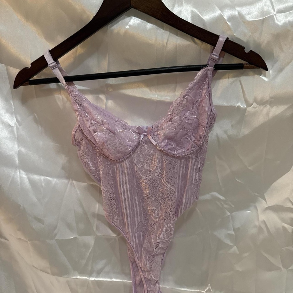 Elegant Lace Bodysuit in Lavender